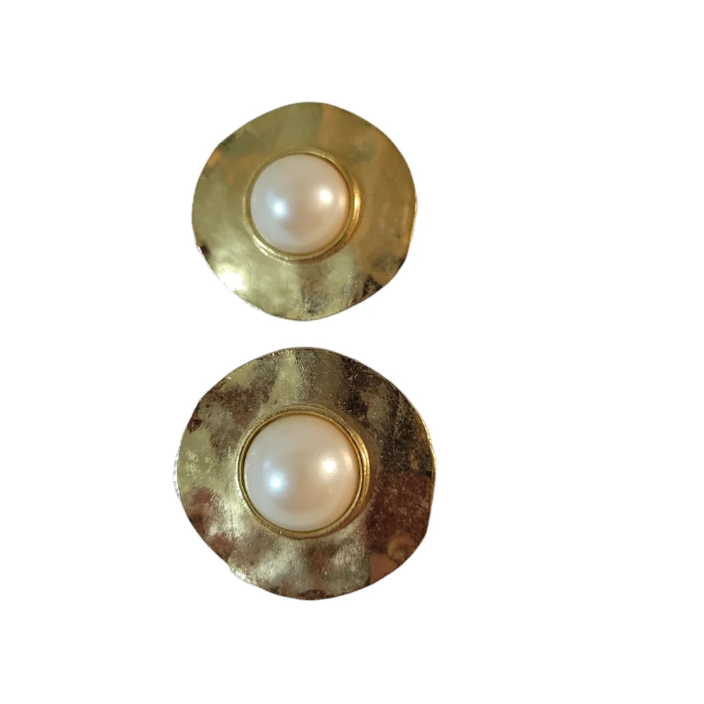 Vintage Faux Pearl Hammered Metal Clip Earrings